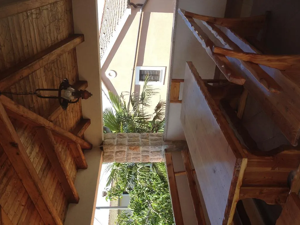 Holiday Home Rencic Gabonjin